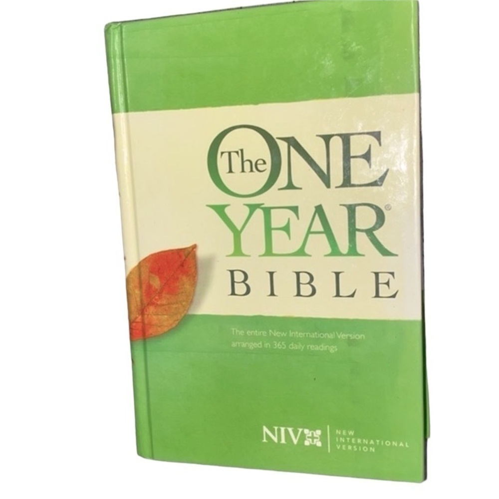 One Year Bible NIV FREE WITH PURCHASE